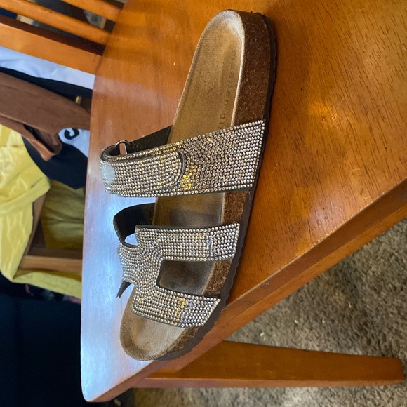 Don’t fit right - Picture 1 of 1